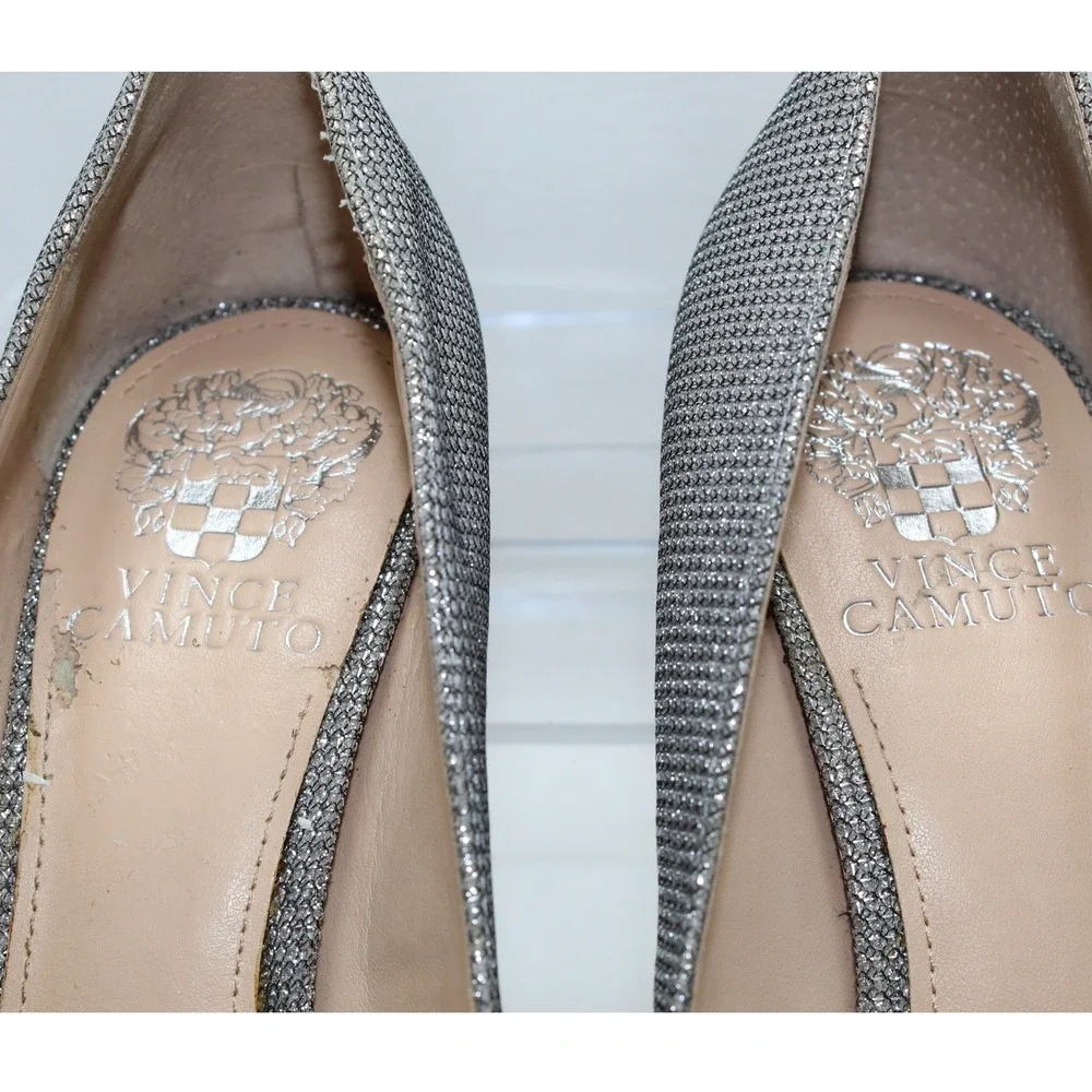 Vince Camuto Lorim Silver Shimmer Peep Toe‎ Platform Pump Heels VC-LORIM 7.5M